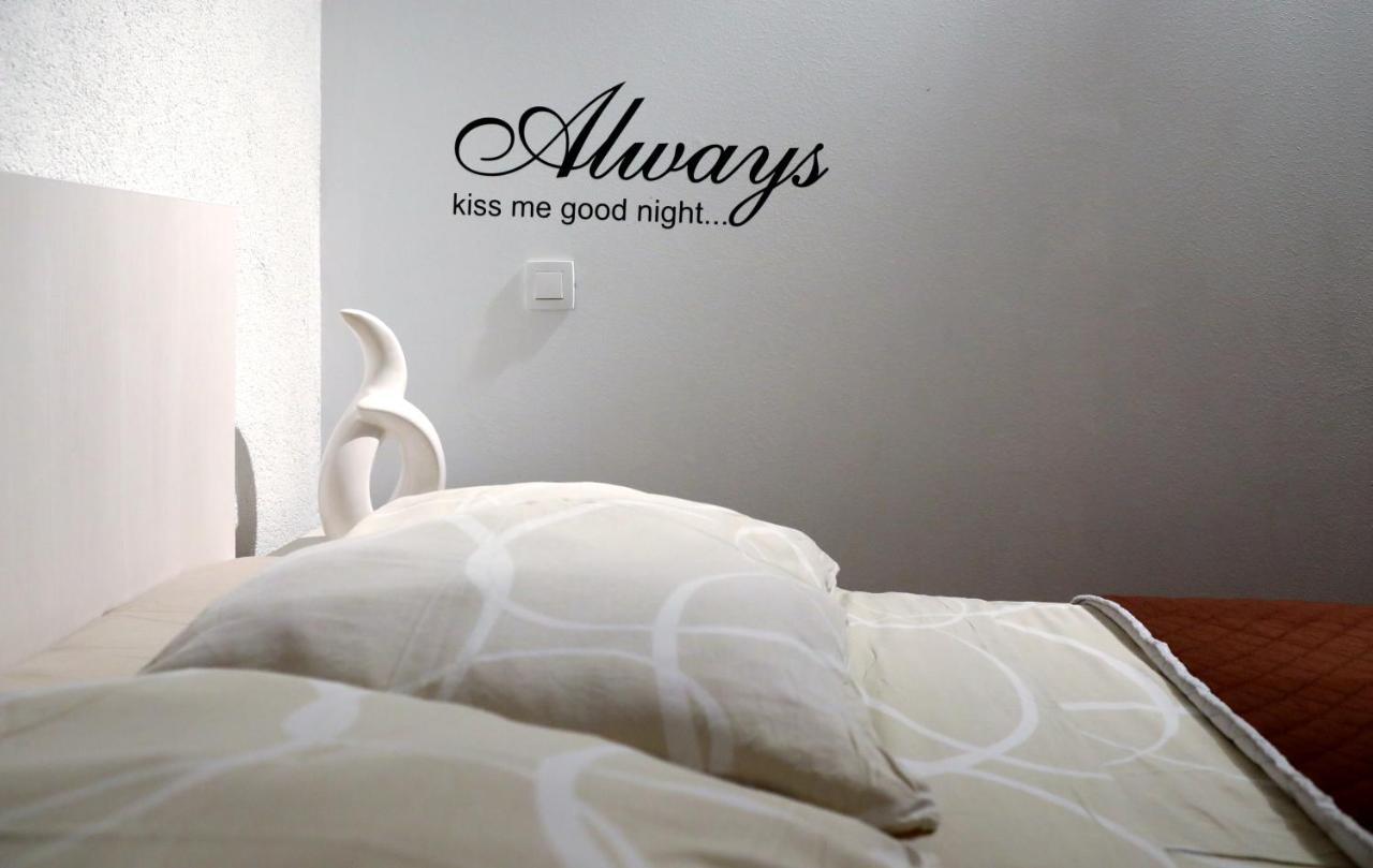 Apartment Secret Life Шибеник Екстер'єр фото